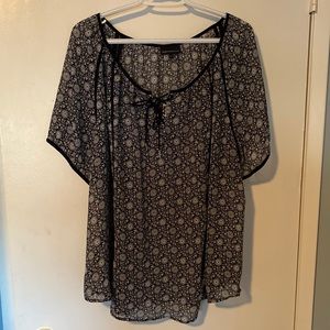 Beautiful sheer short sleeve blouse, 20